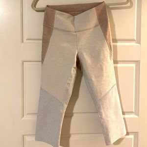 Outdoor Voices Tri-Tone Kneecap Legging